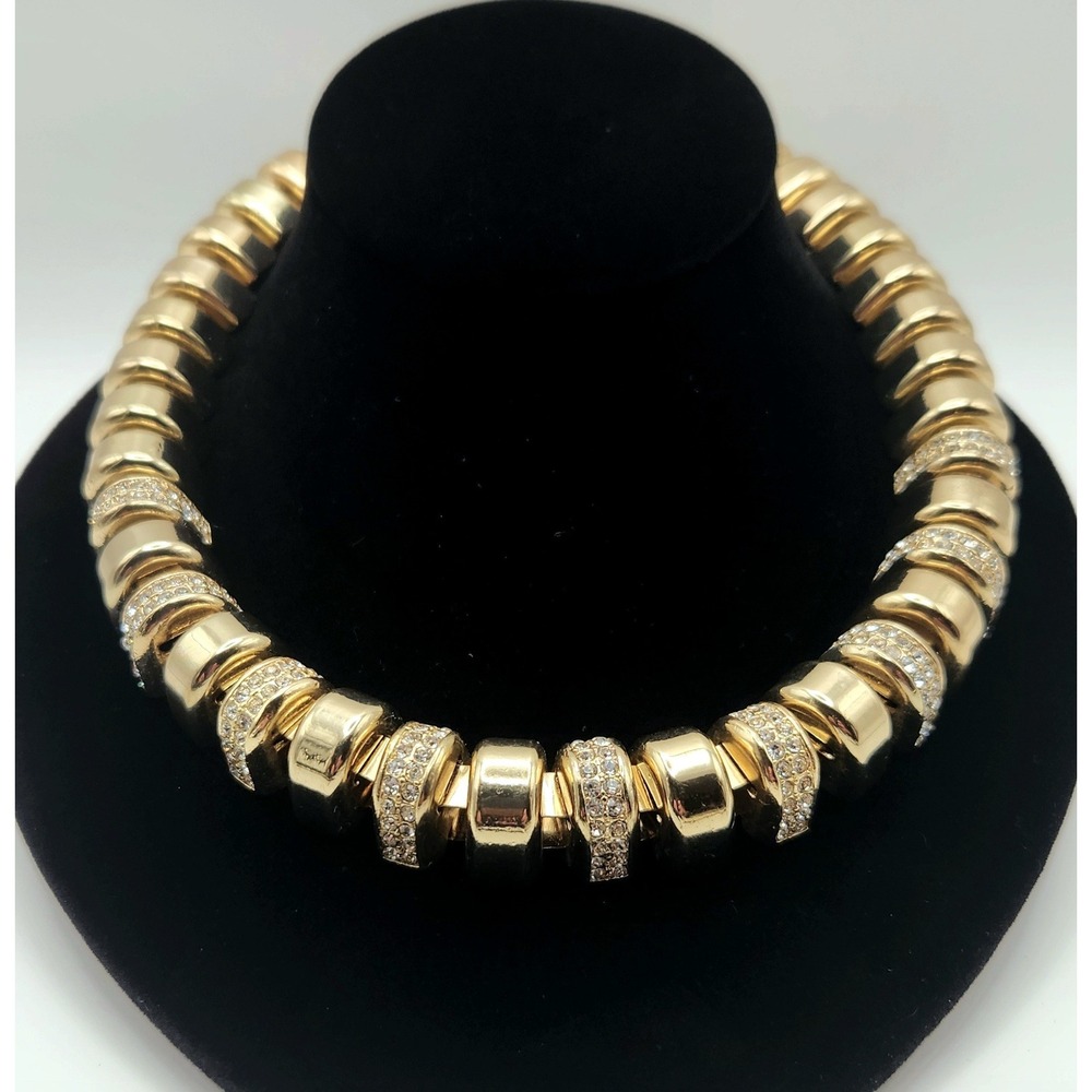 Cache Gold Tone Rhinestone Ribbed Statement Collar Necklace 18 Inch